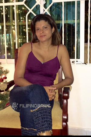 152747 - Yenis Age: 50 - Colombia