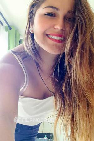 157806 - Liz Age: 32 - Chile