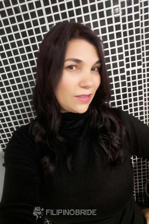 176033 - Adriana Age: 47 - Colombia