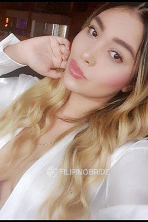199745 - Maria Alejandra Age: 25 - Colombia