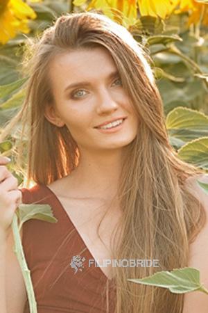 205176 - Alexandra Age: 28 - Ukraine