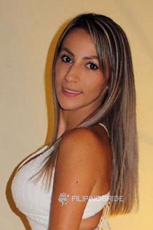 215729 - Tatiana Age: 38 - Costa Rica