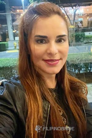 215732 - Patricia Age: 57 - Costa Rica