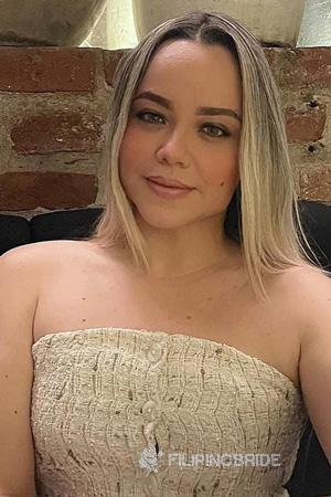 226413 - Iseth Age: 39 - Colombia