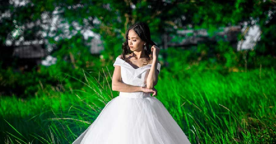 A Filipina in a wedding dress.